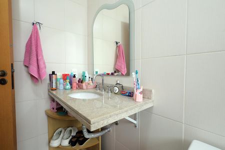 Apartamento à venda com 126m², 3 quartos e 3 vagas Apartamento à venda com 126m², 3 quartos e 3 vagasBanheiro da Suíte 1