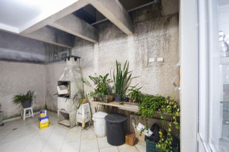 Casa à venda com 320m², 2 quartos e 2 vagasÁrea de Serviço