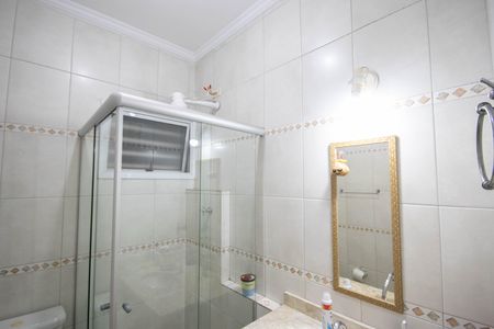 Casa à venda com 320m², 2 quartos e 2 vagasBanheiro da Suíte