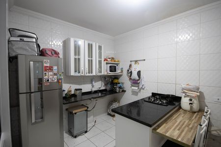 Casa à venda com 320m², 2 quartos e 2 vagasCozinha