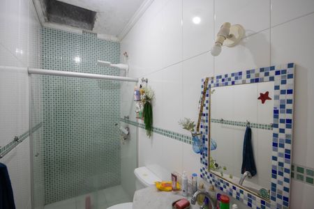 Casa à venda com 320m², 2 quartos e 2 vagasBanheiro