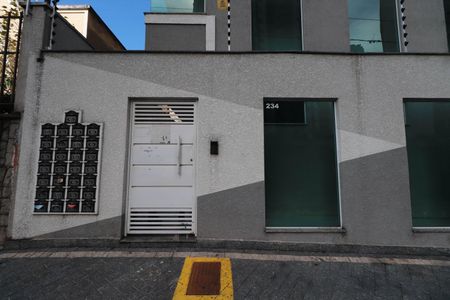 Apartamento para alugar com 35m², 2 quartos e sem vaga Apartamento para alugar com 35m², 2 quartos e sem vagaFachada