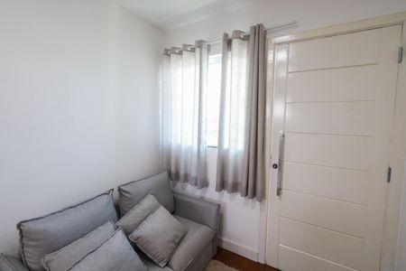 Apartamento para alugar com 35m², 2 quartos e sem vaga Apartamento para alugar com 35m², 2 quartos e sem vagaSala