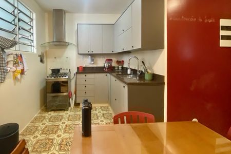 Apartamento à venda com 167m², 4 quartos e 1 vaga Apartamento à venda com 167m², 4 quartos e 1 vagaCozinha
