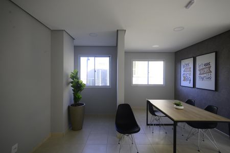 Apartamento para alugar com 37m², 2 quartos e sem vagaÁrea comum