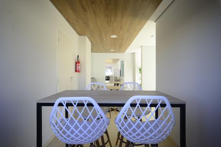 Apartamento para alugar com 37m², 2 quartos e sem vagaÁrea comum