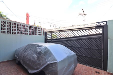 Casa à venda com 235m², 2 quartos e 8 vagasGaragem