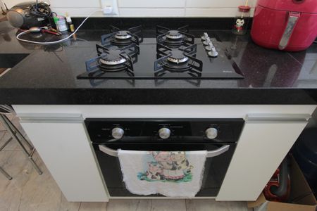 Apartamento à venda com 50m², 2 quartos e 2 vagasCozinha e Área de Serviço