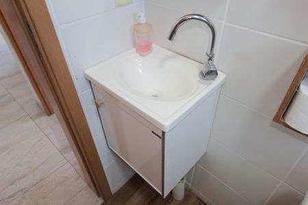 Apartamento à venda com 50m², 2 quartos e 2 vagasBanheiro Social