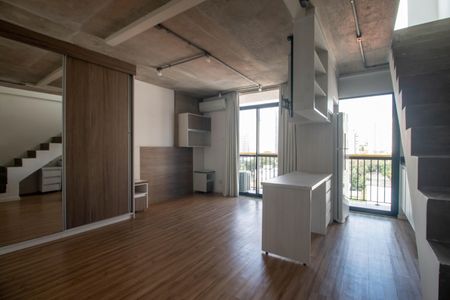 Sala de apartamento à venda com 1 quarto, 40m² em Santo Amaro, São Paulo