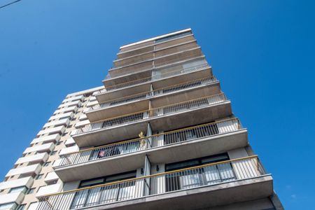 Fachada de apartamento à venda com 1 quarto, 40m² em Santo Amaro, São Paulo