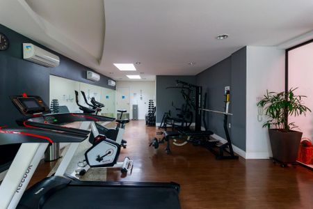 Studio para alugar com 70m², 0 quarto e 1 vagaAcademia