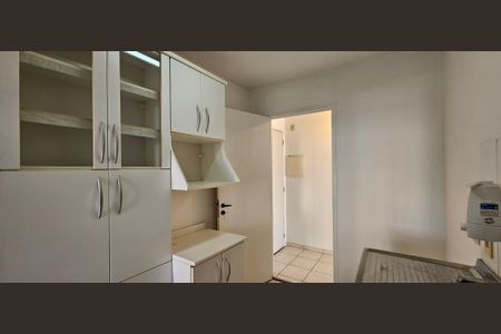 Apartamento à venda com 86m², 3 quartos e 2 vagasCozinha