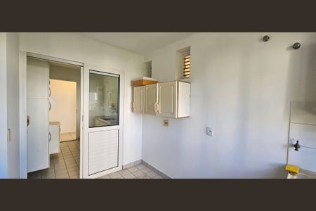 Apartamento à venda com 86m², 3 quartos e 2 vagasCozinha