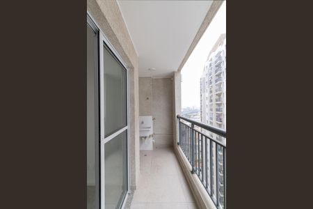 Apartamento à venda com 42m², 2 quartos e 1 vagaVaranda e Área de Serviço