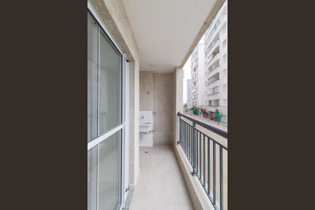 Apartamento à venda com 42m², 2 quartos e 1 vagaVaranda e Área de Serviço