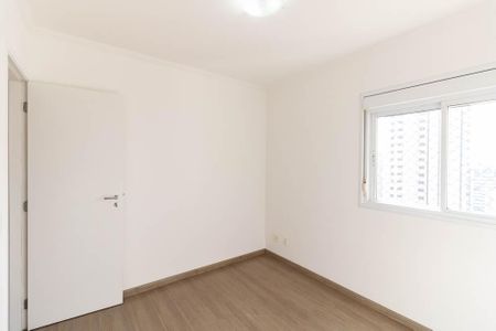 Apartamento à venda com 96m², 3 quartos e 2 vagasQuarto 1