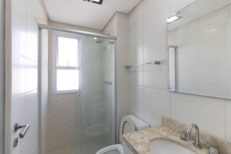 Apartamento à venda com 96m², 3 quartos e 2 vagasBanheiro Social