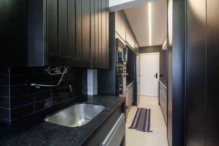 Apartamento à venda com 89m², 3 quartos e 2 vagas Apartamento à venda com 89m², 3 quartos e 2 vagasÁrea de Serviço