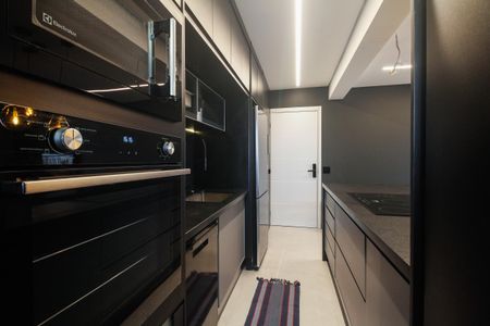 Apartamento à venda com 89m², 3 quartos e 2 vagas Apartamento à venda com 89m², 3 quartos e 2 vagasCozinha