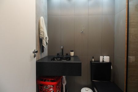 Apartamento à venda com 89m², 3 quartos e 2 vagas Apartamento à venda com 89m², 3 quartos e 2 vagasBanheiro Suíte