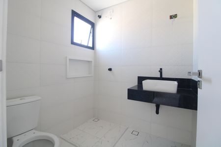 Casa à venda com 125m², 3 quartos e 2 vagasBanheiro da Suíte