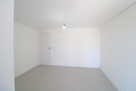 Casa à venda com 125m², 3 quartos e 2 vagasSuíte