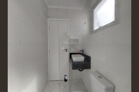 Casa à venda com 124m², 3 quartos e 2 vagasBanheiro 1