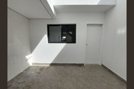 Casa à venda com 124m², 3 quartos e 2 vagasÁrea de Serviço