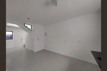 Casa à venda com 124m², 3 quartos e 2 vagasCozinha