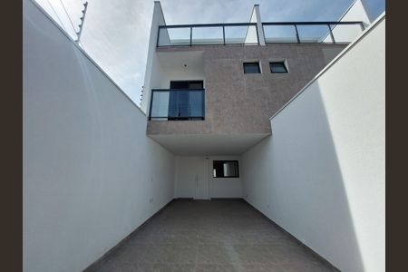 Casa à venda com 124m², 3 quartos e 2 vagasGaragem