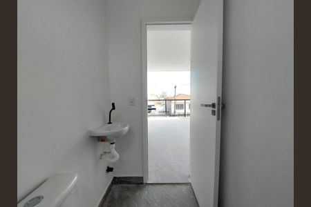 Casa à venda com 124m², 3 quartos e 2 vagasBanheiro da Área de Lazer