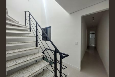Casa à venda com 124m², 3 quartos e 2 vagasSala