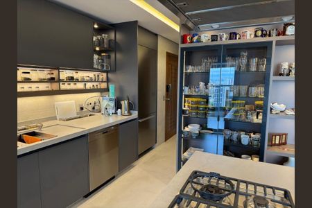 Apartamento à venda com 167m², 3 quartos e 2 vagas Apartamento à venda com 167m², 3 quartos e 2 vagasFoto 08