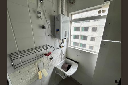 Apartamento à venda com 70m², 2 quartos e 1 vagaÁrea de Serviço