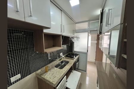 Apartamento à venda com 70m², 2 quartos e 1 vagaCozinha