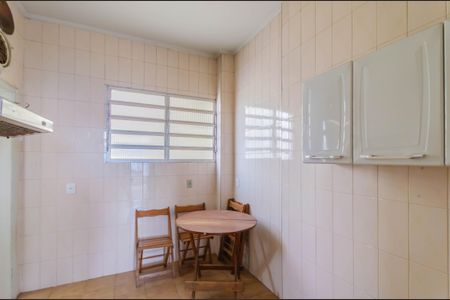 Apartamento à venda com 77m², 3 quartos e sem vaga Apartamento à venda com 77m², 3 quartos e sem vagaCozinha