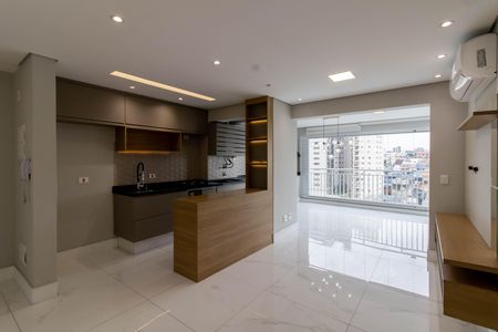 Apartamento para alugar com 68m², 2 quartos e 1 vagaSala
