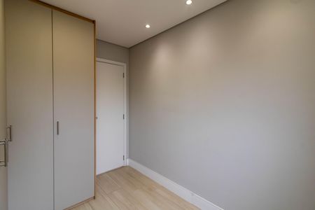 Apartamento para alugar com 68m², 2 quartos e 1 vagaQuarto 