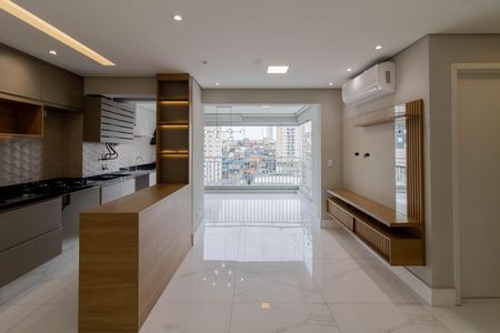 Apartamento para alugar com 68m², 2 quartos e 1 vagaSala