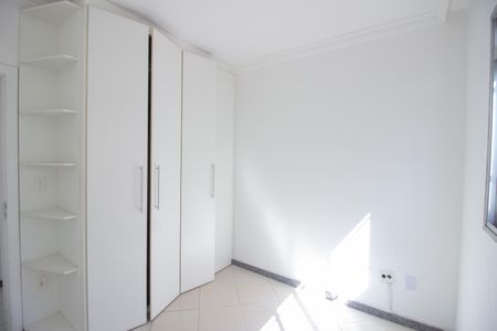 Apartamento à venda com 169m², 4 quartos e 3 vagas Apartamento à venda com 169m², 4 quartos e 3 vagasQuarto 1