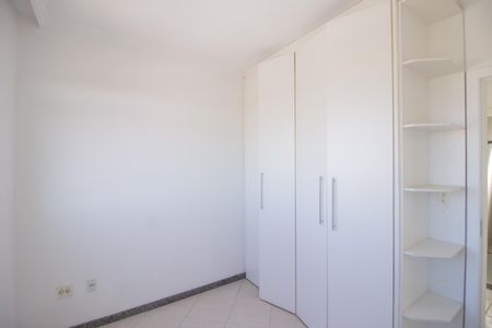 Apartamento à venda com 169m², 4 quartos e 3 vagas Apartamento à venda com 169m², 4 quartos e 3 vagasQuarto 2