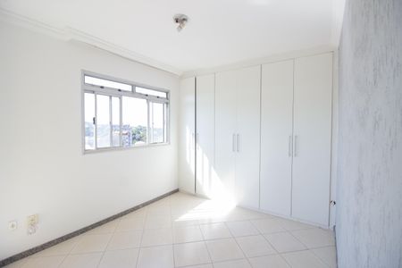 Apartamento à venda com 169m², 4 quartos e 3 vagas Apartamento à venda com 169m², 4 quartos e 3 vagasSuíte 1