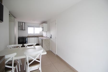 Apartamento à venda com 210m², 4 quartos e 3 vagasCozinha