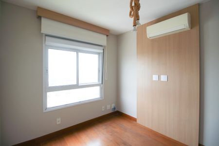 Apartamento à venda com 210m², 4 quartos e 3 vagasSuíte 2