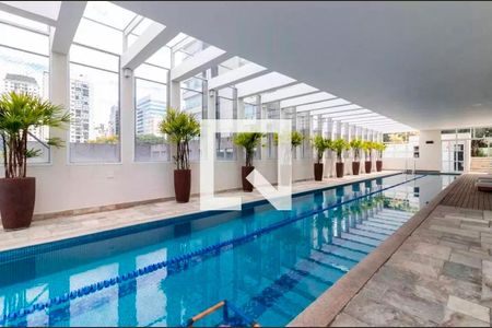 Apartamento à venda com 210m², 4 quartos e 3 vagasÁrea comum - Piscina