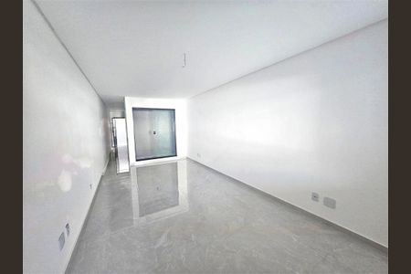 Casa à venda com 95m², 3 quartos e 2 vagas