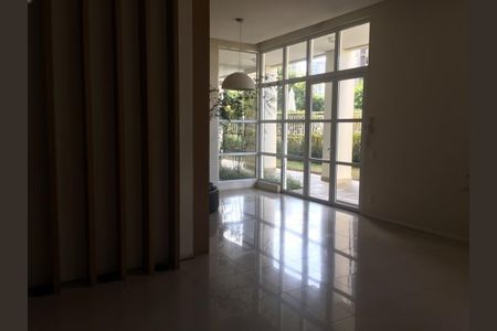 Apartamento à venda com 4 quartos, 221m² em Vila Olímpia, São Paulo