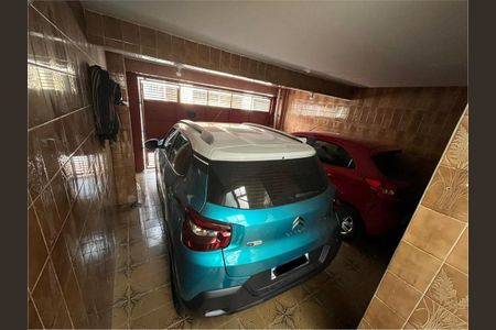 Casa à venda com 168m², 3 quartos e 2 vagas