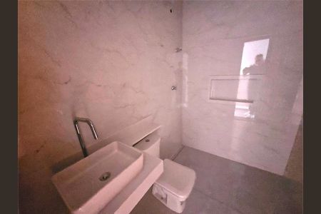 Casa à venda com 95m², 3 quartos e 2 vagas